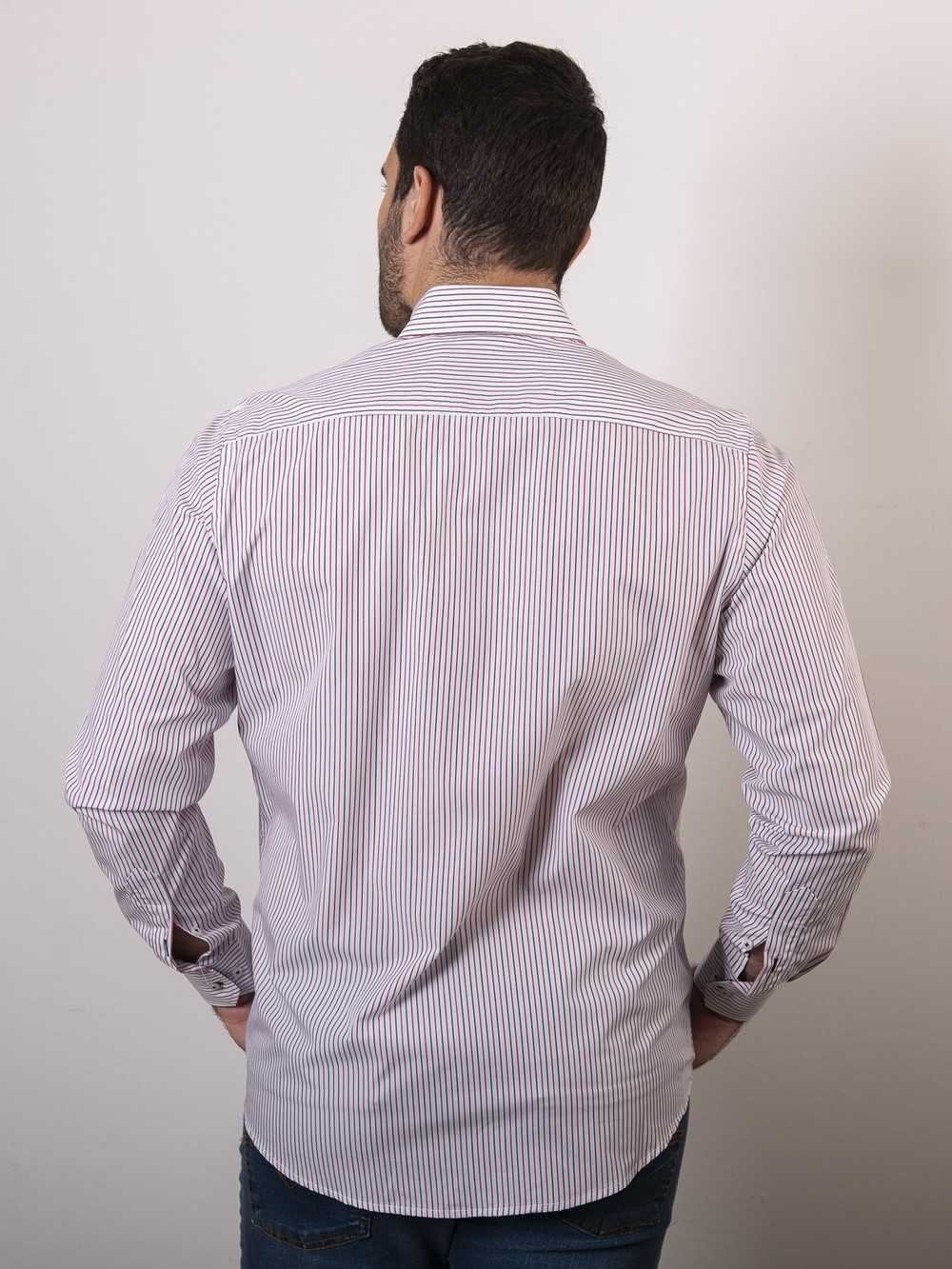 CAMISA SEMIENTALLADA RAYAS ROJAS Y MARINO