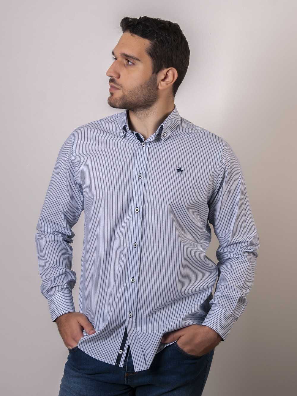 CAMISA SEMIENTALLADA RAYAS NEGRO