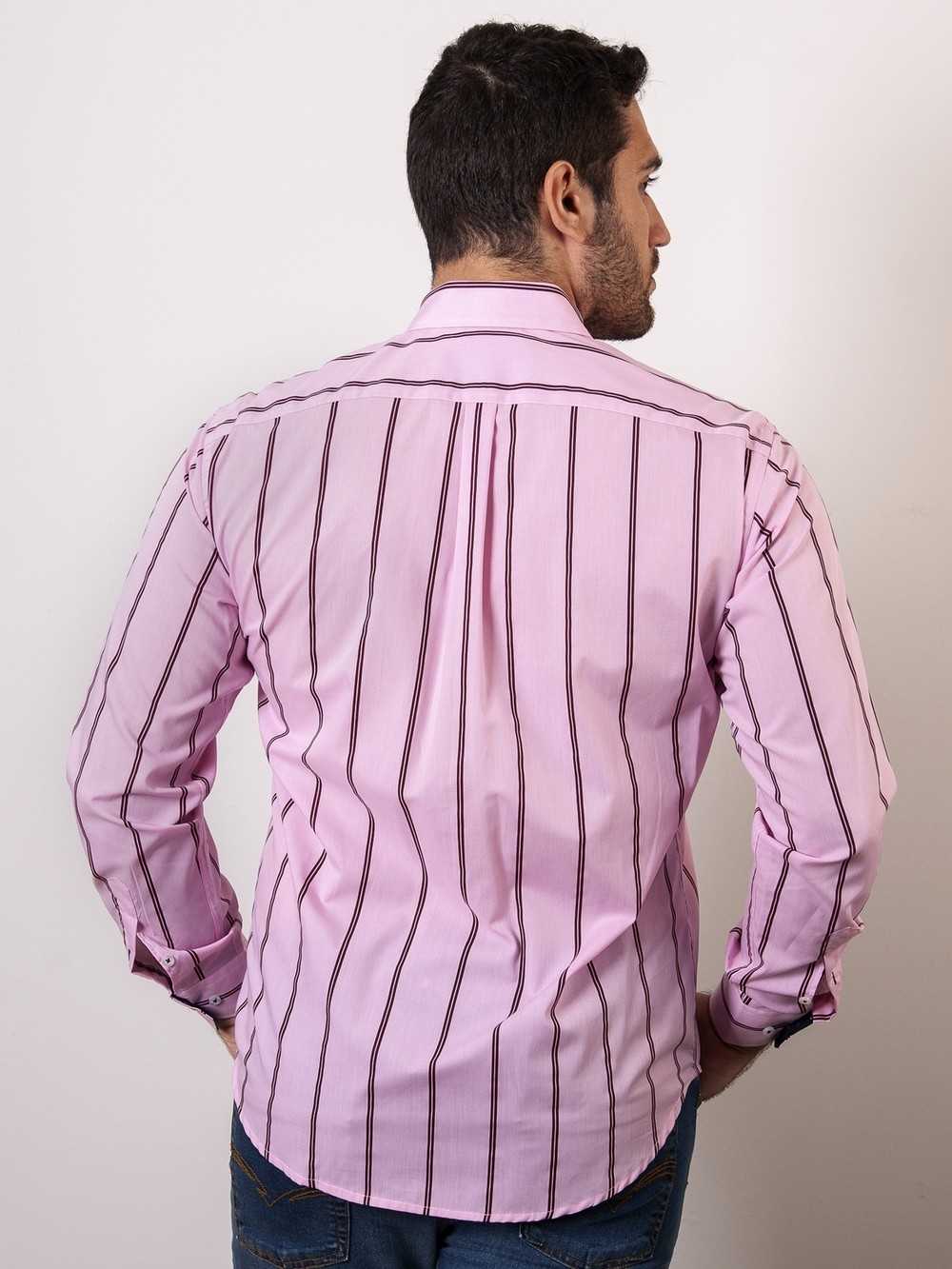 CAMISA SEMIENTALLADA ROSA RAYAS GRANATE