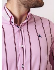CAMISA SEMIENTALLADA ROSA RAYAS GRANATE