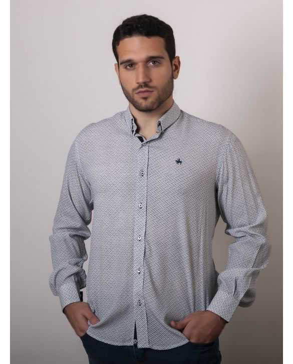 CAMISA SEMIENTALLADA ESTAMPADO ROMBO