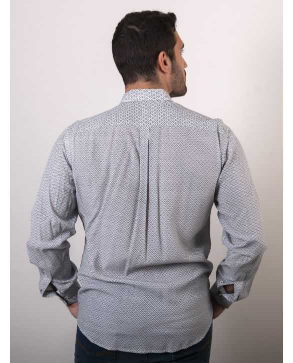 CAMISA SEMIENTALLADA ESTAMPADO ROMBO