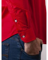 CAMISA SEMIENTALLADA ROJA