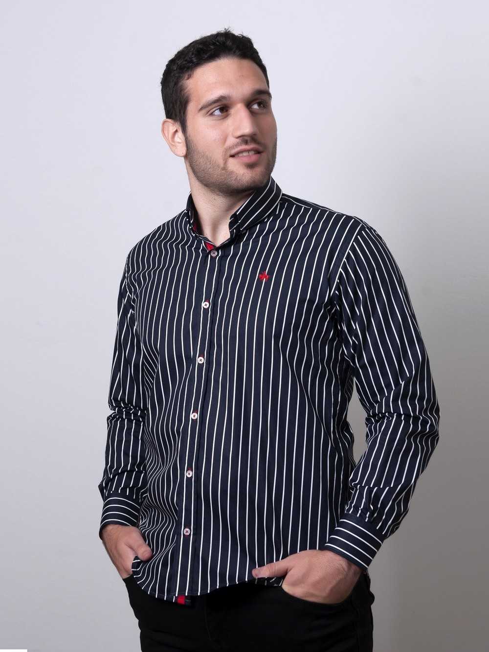 CAMISA SEMIENTALLADA MARINO RAYAS BLANCAS