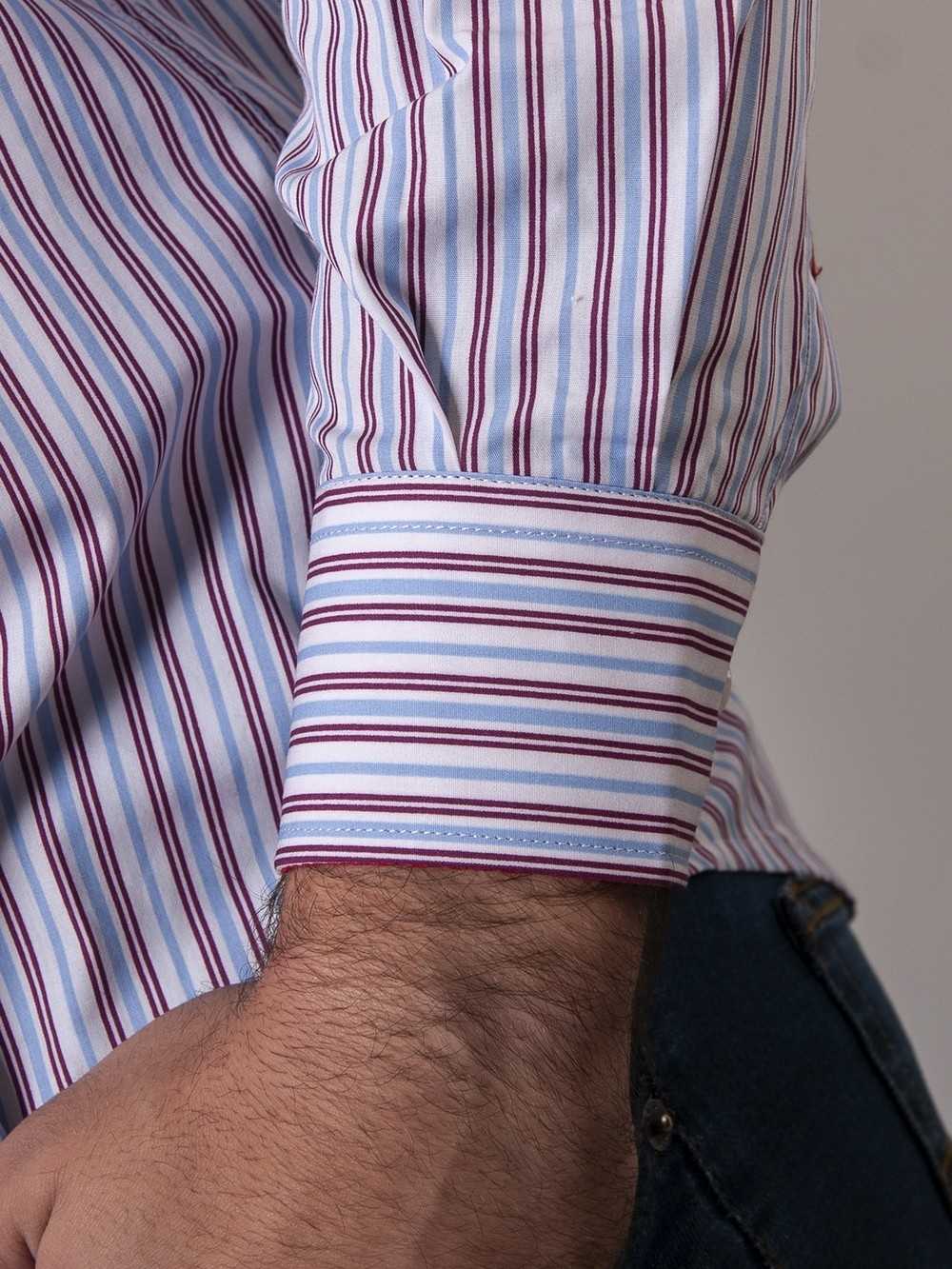 CAMISA SEMIENTALLADA RAYA GRANATE Y CELESTE