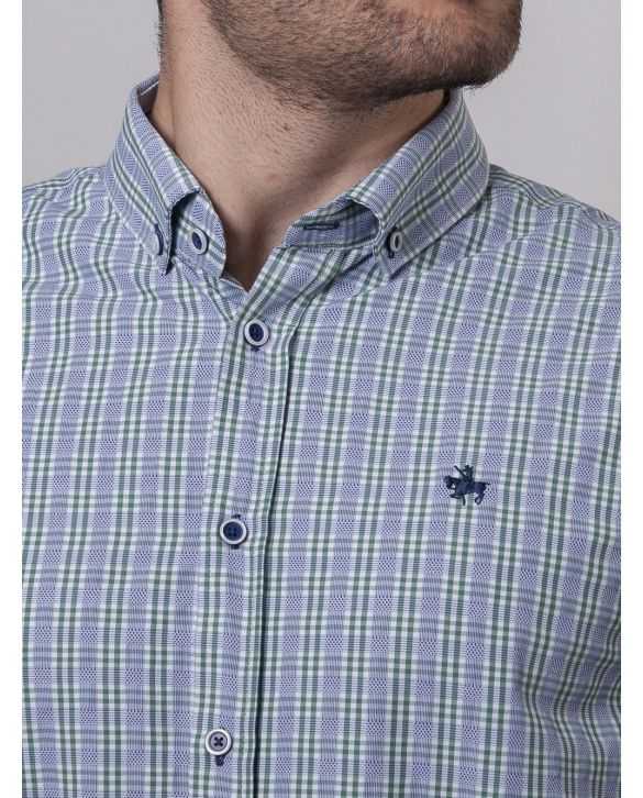 CAMISA SEMIENTALLADA CUADROS VERDES DIBUJO
