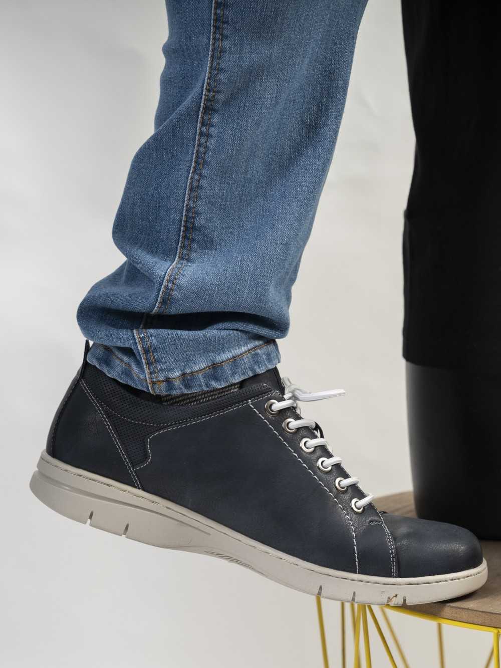 VAQUERO ACIDO CURRANTE